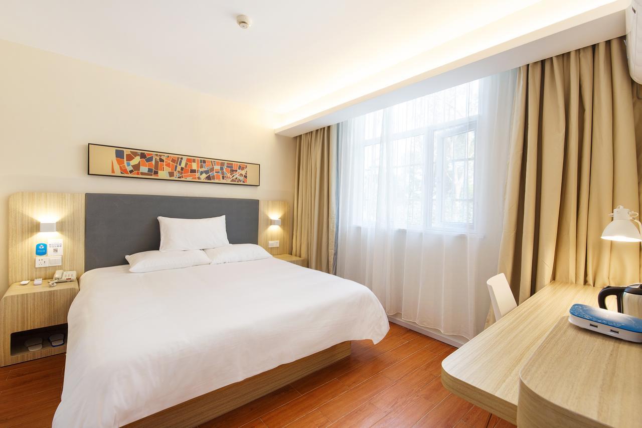 Hanting Hotel Shanghai Chunsha Jinhui Plaza Kültér fotó