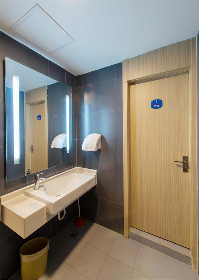 Hanting Hotel Shanghai Chunsha Jinhui Plaza Kültér fotó